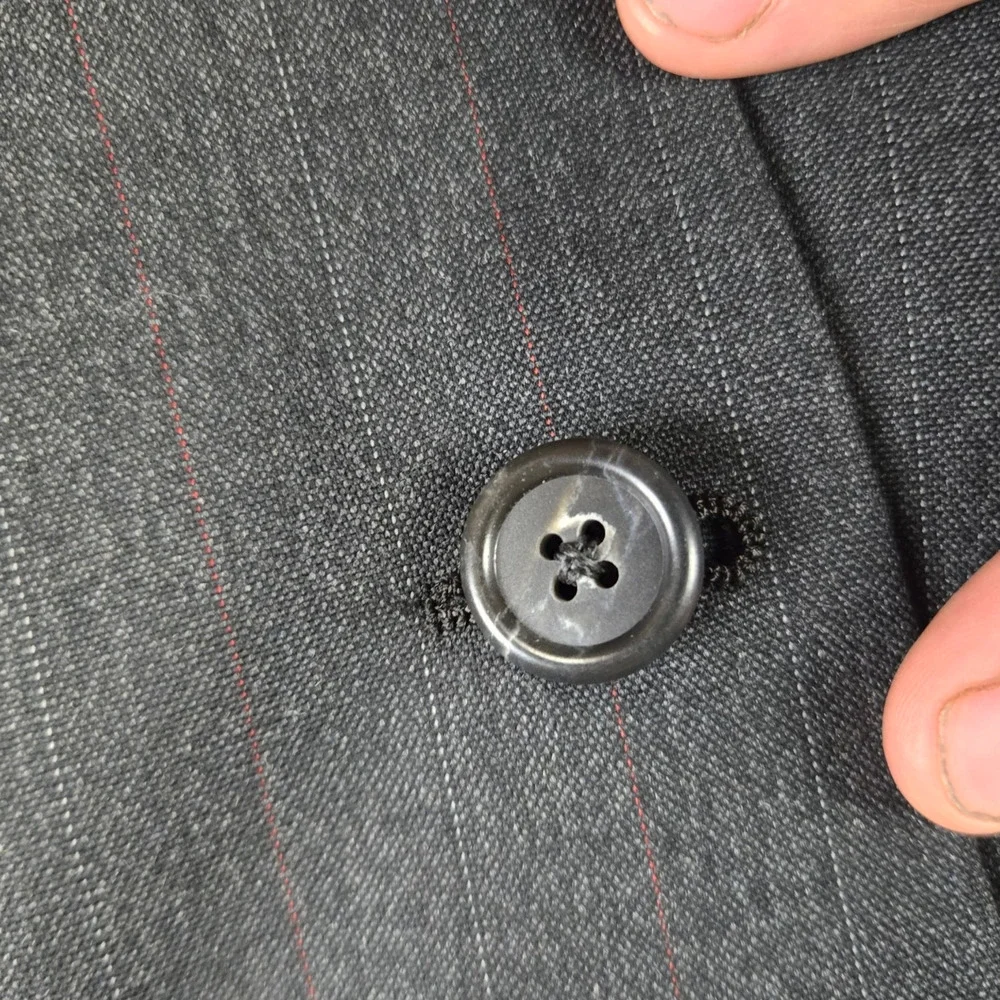 1980s Vintage Burberry Wool Blazer Gray Red Pinstripe USA Union Made Size 44R